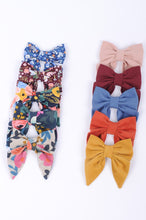 Load image into Gallery viewer, Mighty Bow- Morning Bloom