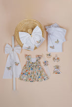 Load image into Gallery viewer, BLOSSOM WINGS ΒΑΠΤΙΣΤΙΚΟ ΠΑΚΕΤΟ
