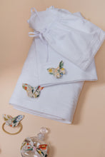 Load image into Gallery viewer, BLOSSOM WINGS ΒΑΠΤΙΣΤΙΚΟ ΠΑΚΕΤΟ
